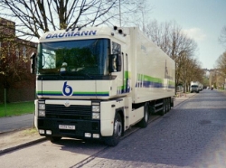 Renault-Magnum-Baumann-Strauch-220504-2