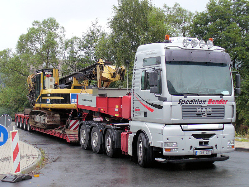 MAN-TGA-41530-XXL-Bender-Nevelsteen-210807-04.jpg - Patrick Nevelsteen