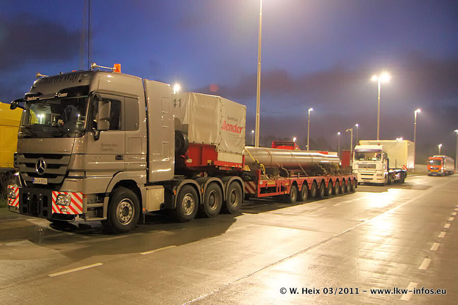 MB-Actros-3-4165-SLT-BIC-Bender-100311-10.JPG