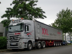 MB-Actros-3-2550-Bender-DS-240610-02