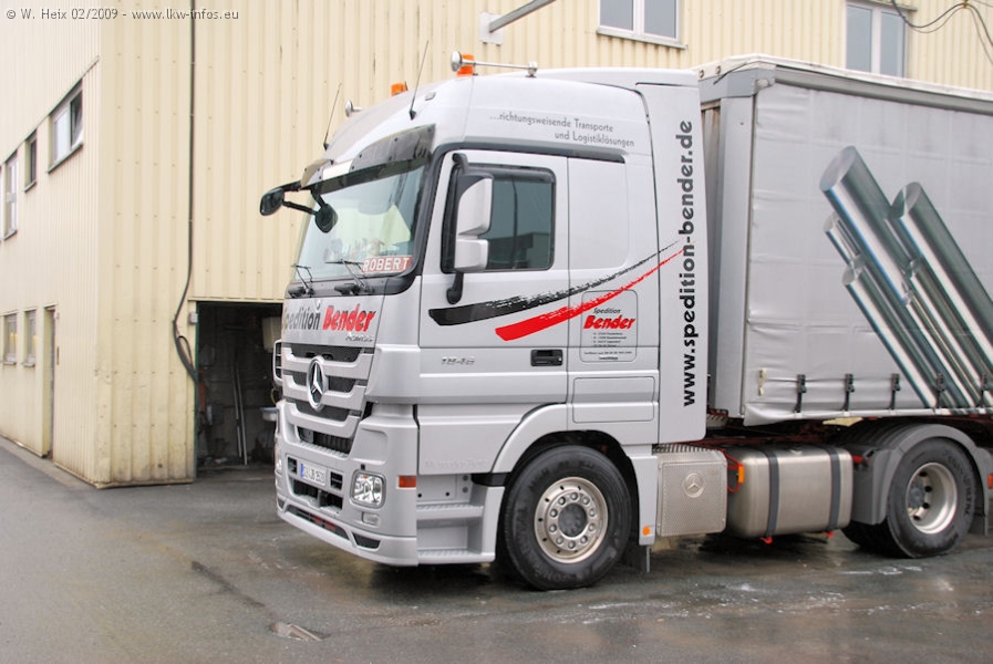 MB-Actros-3-1848-JB-1528-Bender-010309-02.jpg