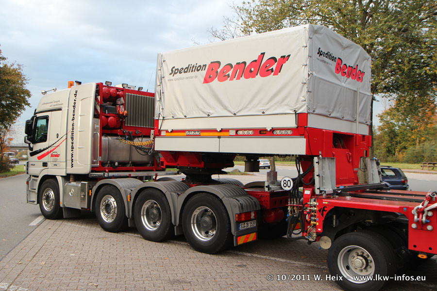 MB-Actros-3-4160-SLT-Bender-291011-023.jpg