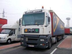 MAN-TGA-18460-XXL-Berger-Fustinoni-221106-01