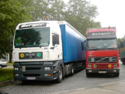 MAN-TGA-Volvo-FH12-Berger-Haselsberger-060604-1