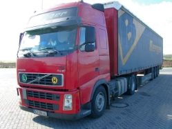 Volvo-FH12-420-PLSZ-Berger-Willann-200204-1-AUT