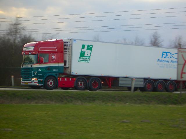 Scania-164-L-580-KUEKOSZ-Jorgen-Stober-100404-1-DK.jpg - Ingo Stober