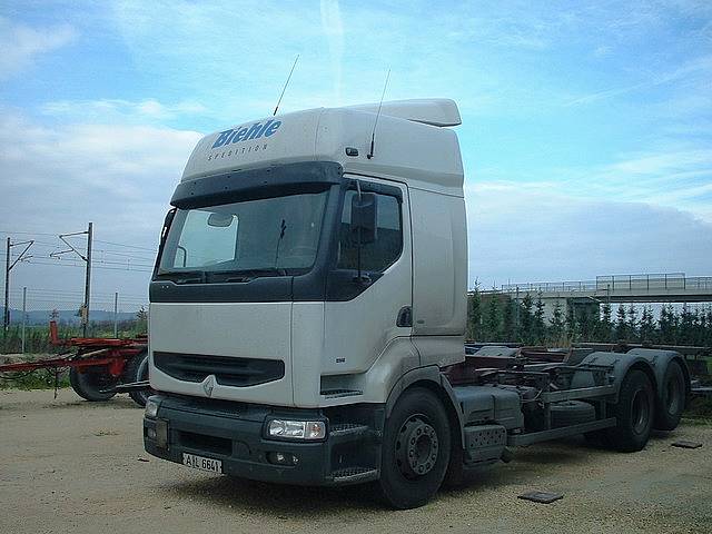 Renault-Premium-Biehle-Schoener-310305-01.jpg