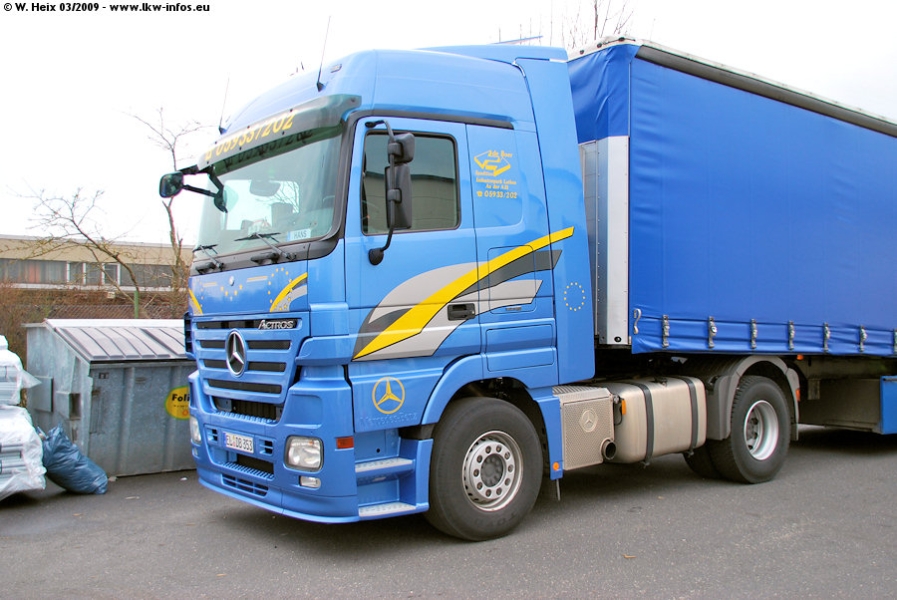 MB-Acttros-MP2-de-Boer-090309-01.jpg
