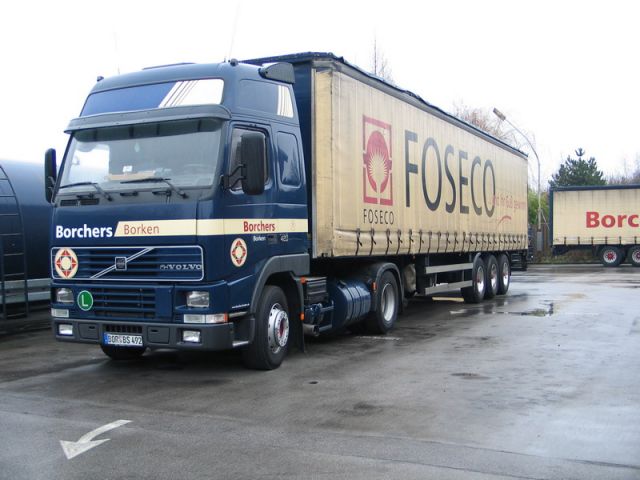 Volvo-FH12-Borchers-Schuman-250105-09.jpg - A. Schuman