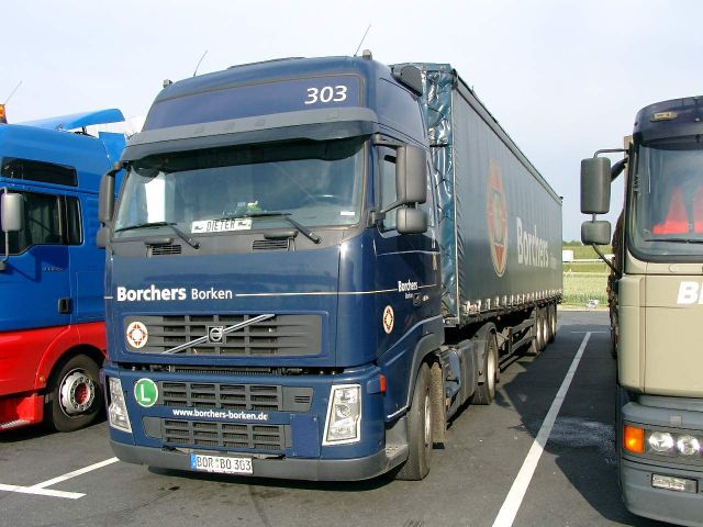 Volvo-FH12-Borchers-Willann-220605-01.jpg - Michael Willann