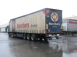 Volvo-FH12-Borchers-Schuman-250105-06