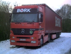 MB-Actros-1843-Bork-Falz-010105-1