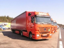 MB-Actros-1846-MP2-Bork-Koster-040405-02