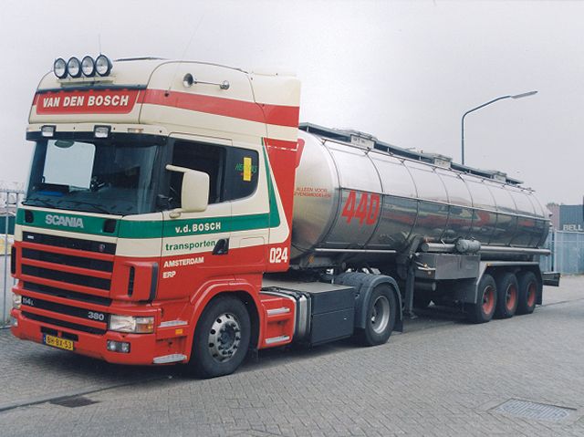 Scania-114-L-380-vdBosch-Elskamp-030502-01.jpg