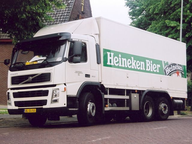 Volvo-FM9-300-vdBosch-RElskamp-290505-01.jpg