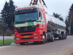 MB-Actros-vdBosch-Elskamp-030502-01