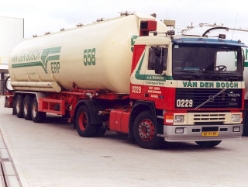 Volvo-F10-vdBosch-Elskamp-030502-04