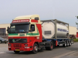 Volvo-FH12-380-vdBosch-Elskamp-021206-08