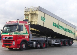 Volvo-FH12-420-vdBosch-Elskamp-021206-01