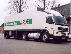 Volvo-FM7-260-vdBosch-RElskamp-290505-01