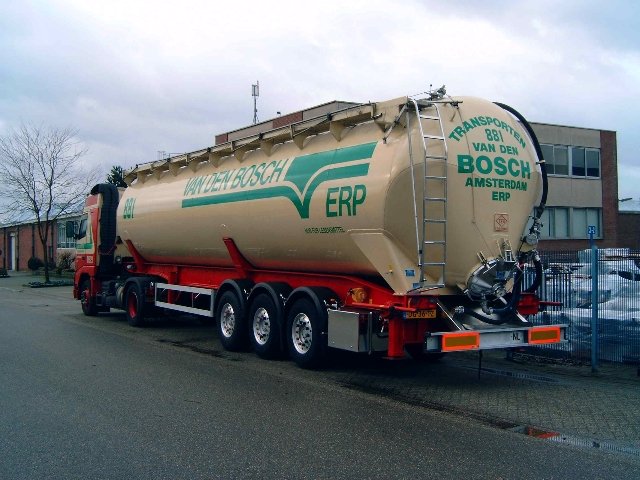 Volvo-FH12-380-SISZ-vdBosch-Levels-060204-5-NL.jpg - Luuk Levels