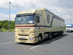 MB-Actros-MP2-1841-Braun-Koster-071106-01