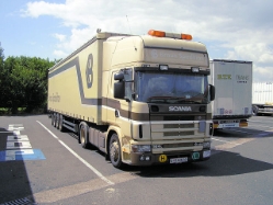 Scania-164-L-480-Braun-Koster-071106-01