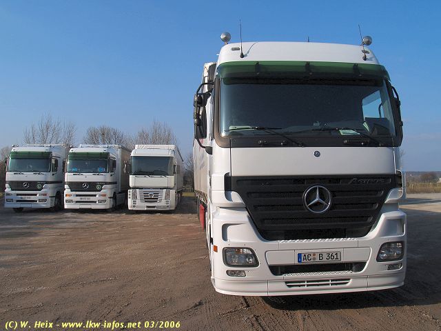 MB-Actros-1841-MP2-Breuer-180306-03.jpg