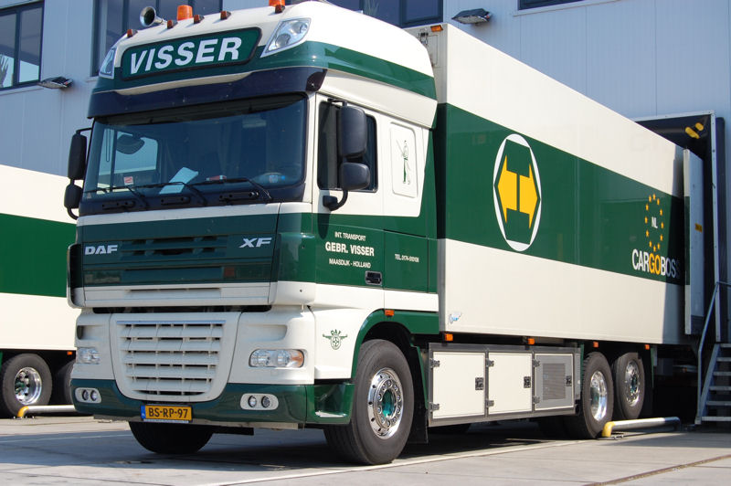 DAF-XF-105-Visser-Cargoboss-vMelzen-080607-02.jpg - Henk van Melzen