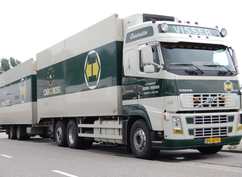 Volvo-FH12-420-Visser-vMelzen-010706-02-NL.jpg - Henk van Melzen