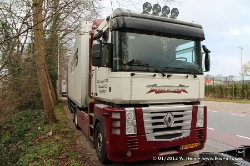 Renault-Magnum-II-Chelty-080112-01