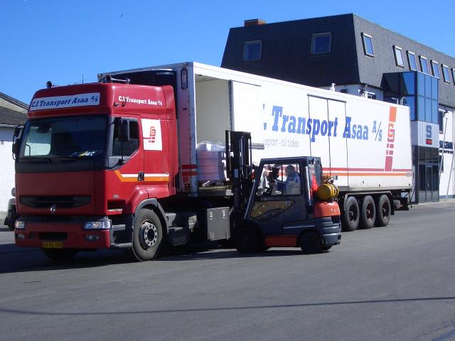 Renault-Premium-420-Asaa-Stober-290404-1.jpg - Ingo Stober