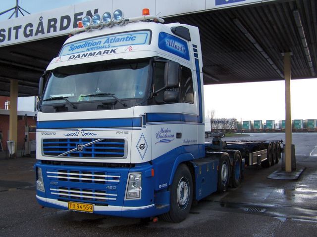 Volvo-FH12-460-Atlantic-Iden-140506-01.jpg - Daniel Iden