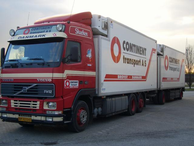 Volvo-FH12-460-Continent-Stober-010403-1.jpg - Ingo Stober