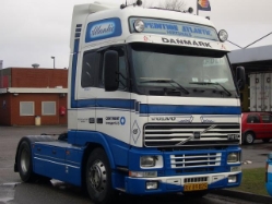 Volvo-FH12-460-Continent-Atlantic-Stober-220404-2