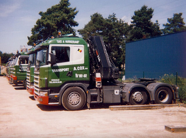 Scania-124-L-420-Cox-Habraken-041206-03.jpg