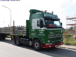 Volvo-FH12-Cox-140708-03