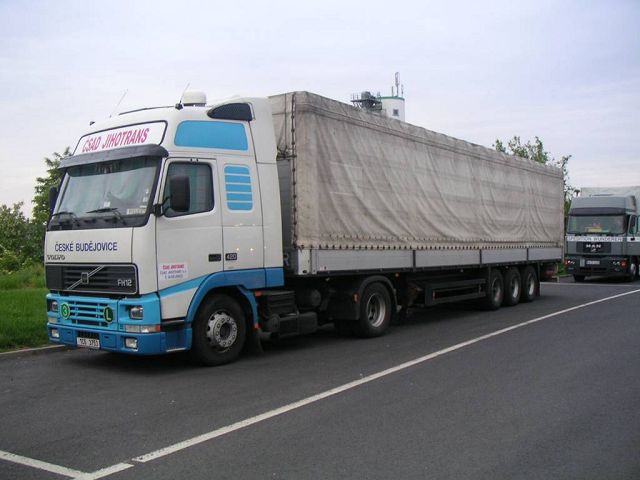 Volvo-FH12-CSAD-Jihotrans-Reck-200704-1-CZ.jpg - Marco Reck