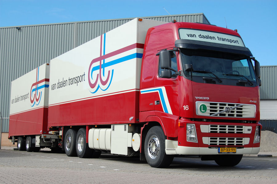Volvo-FH12-460-vDaalen-vMelzen-070407-01.jpg - Henk van Melzen