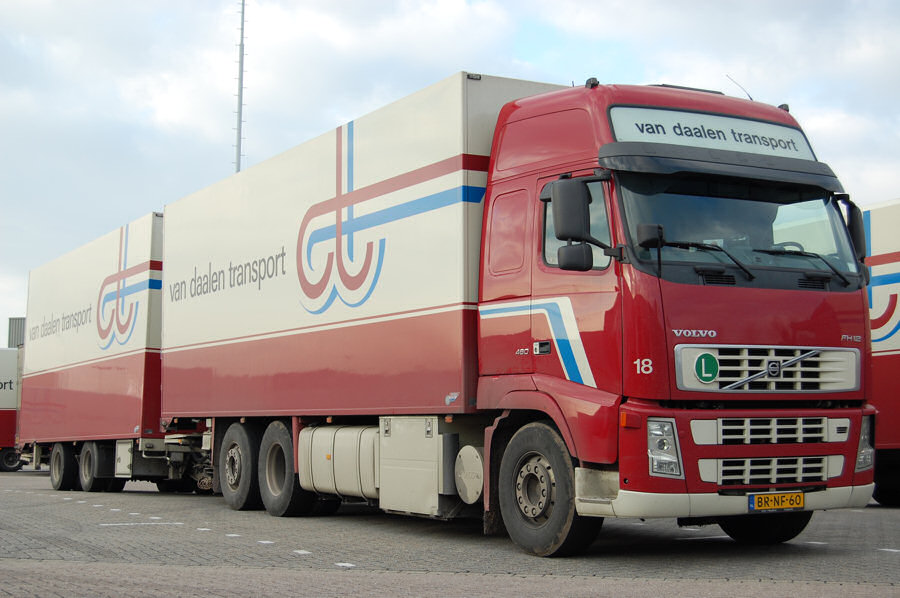 Volvo-FH12-460-vDaalen-vMelzen-231107-01.jpg - Henk van Melzen