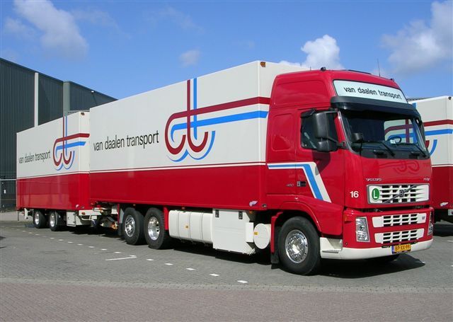 Volvo-FH12-van-Daalen-deVisser-140405-02.jpg - Rob de Visser