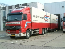 Volvo-FH12-420-vDaalen-vMelzen-270305-08