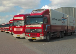 Volvo-FH12-420-vanDaalen-Schiffner-250306-02-NL