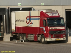 Volvo-FH12-KUEKO-vanDaalen-310304-1-NL