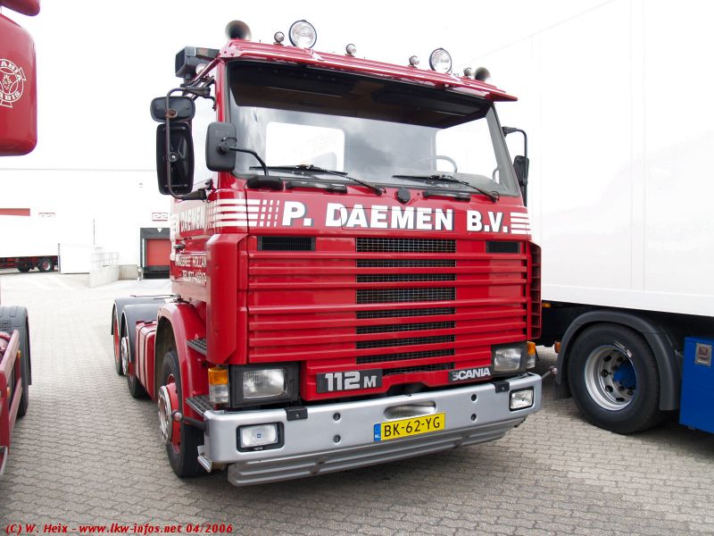 Scania-112-M-Daemen-080406-02.jpg