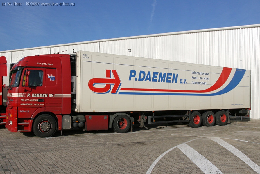 MB-Actros-1843-Daemen-201007-01.jpg