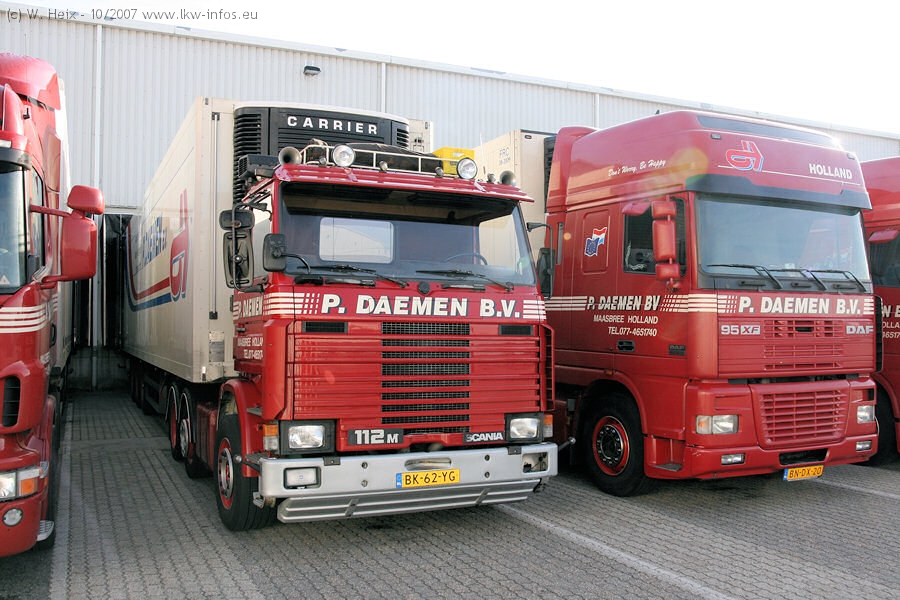 Scania-112-M-Daemen-201007-01.jpg
