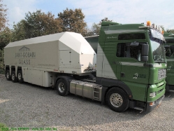 MAN-TGA-18480-XXL-Dahmen-081005-08