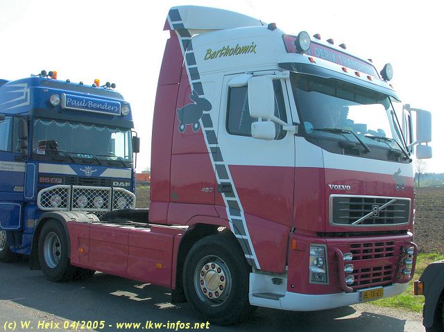 Volvo-FH12-420-Derix-300405-02.jpg