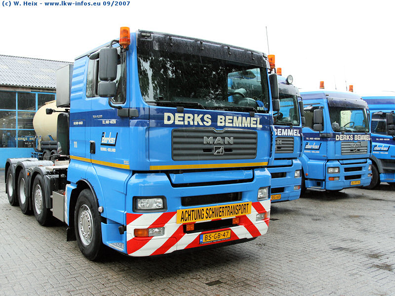 MAN-TGA-41530-XL-Derks-290907-04.jpg